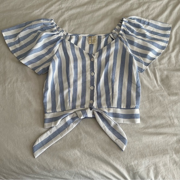 Japna Tops - Striped Crop Top